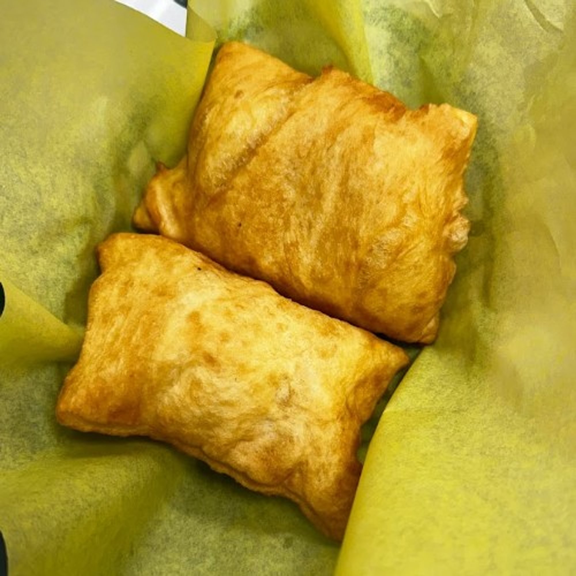 2 New Mexican Sopapillas
