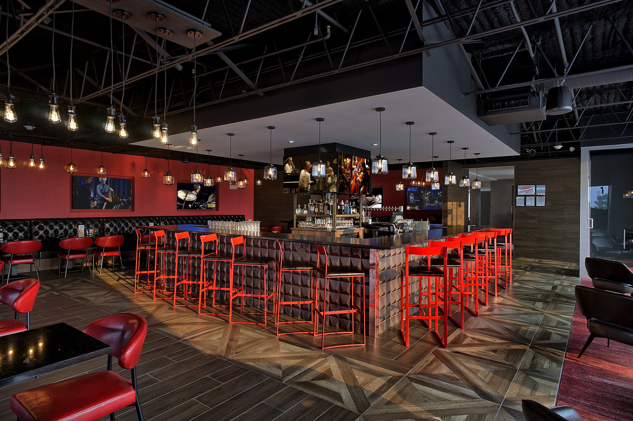 Holiday Inn Chicago – Midway Airport S by IHG Image