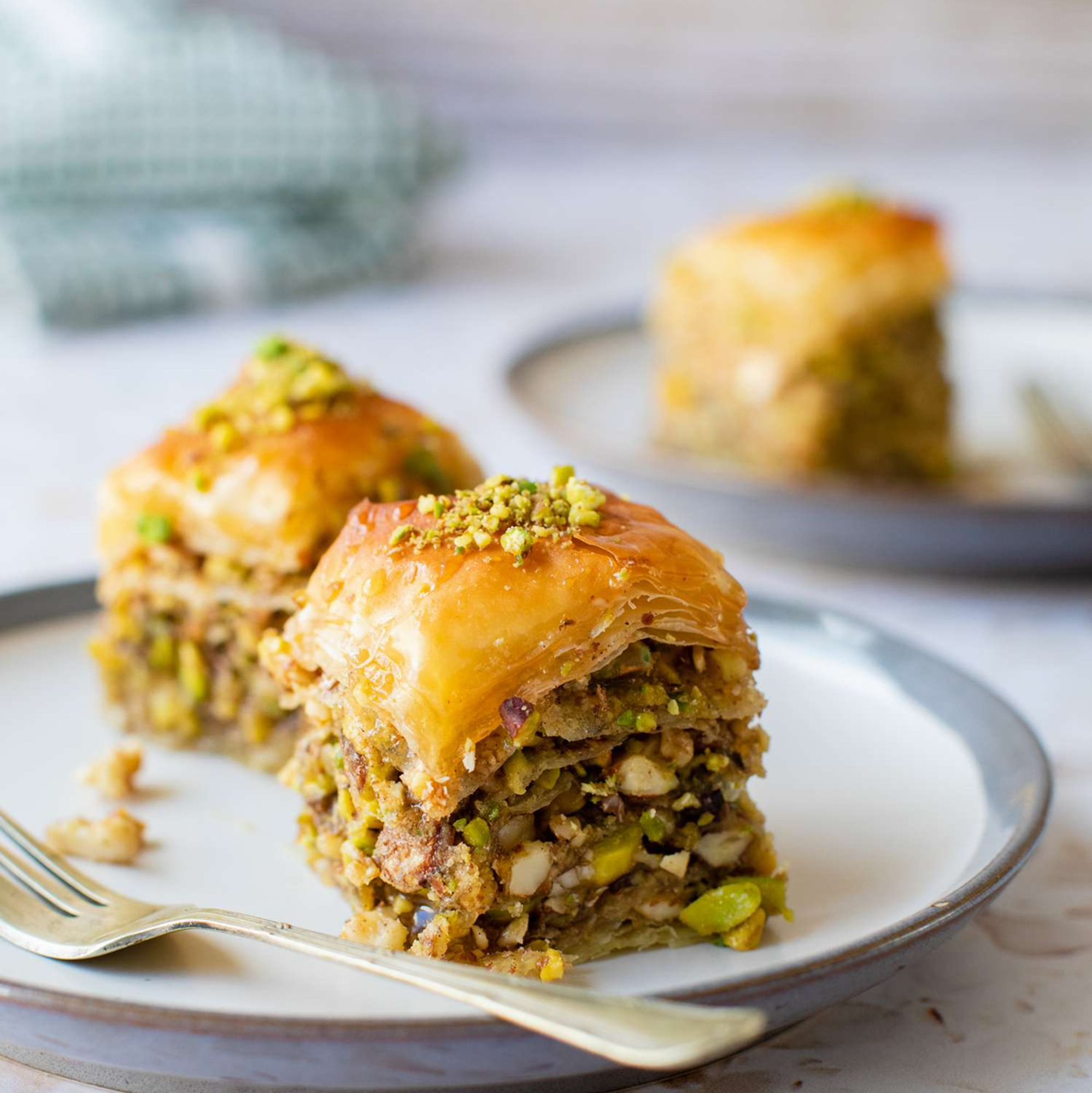 Pistachio Baklava (v)