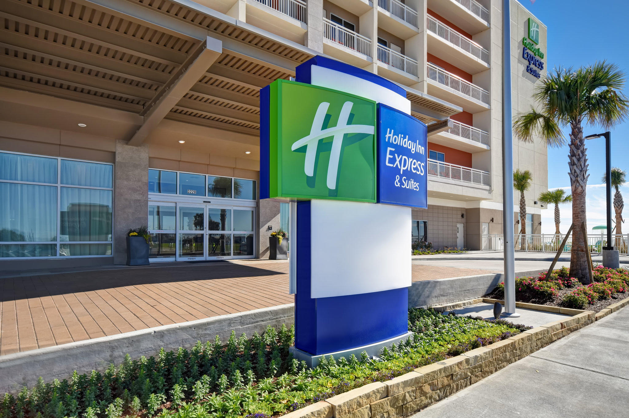 Holiday Inn Express & Suites Galveston Beach Photo