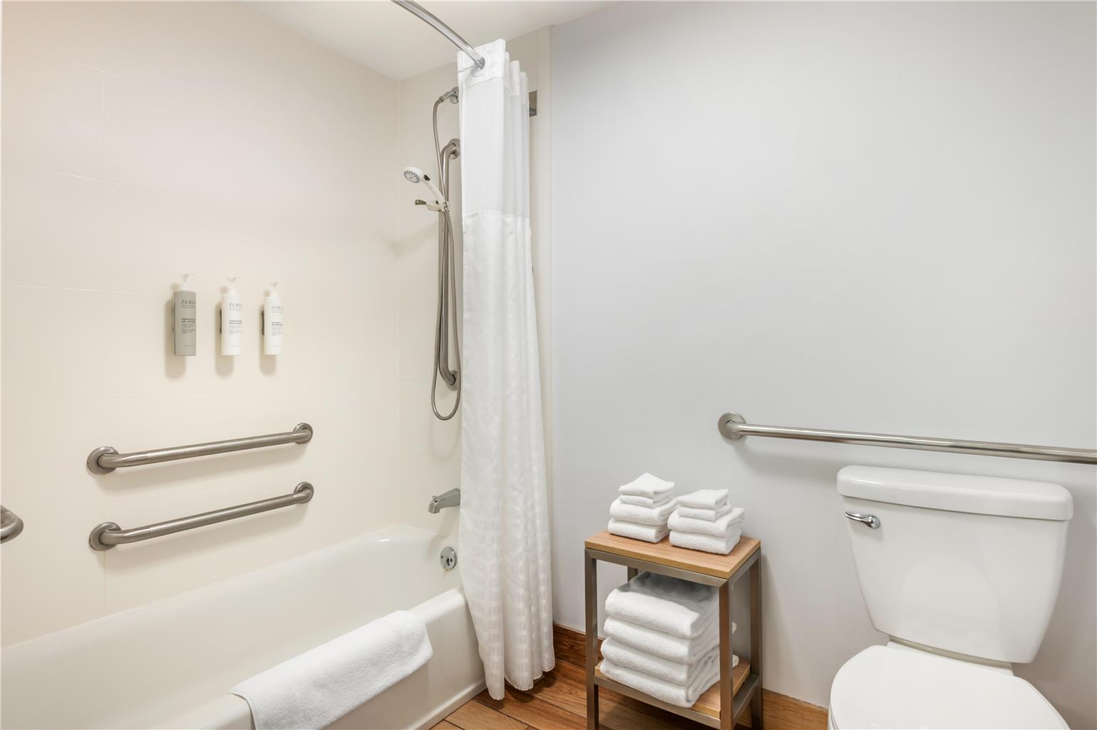 Hilton Garden Inn Wisconsin Dells Image