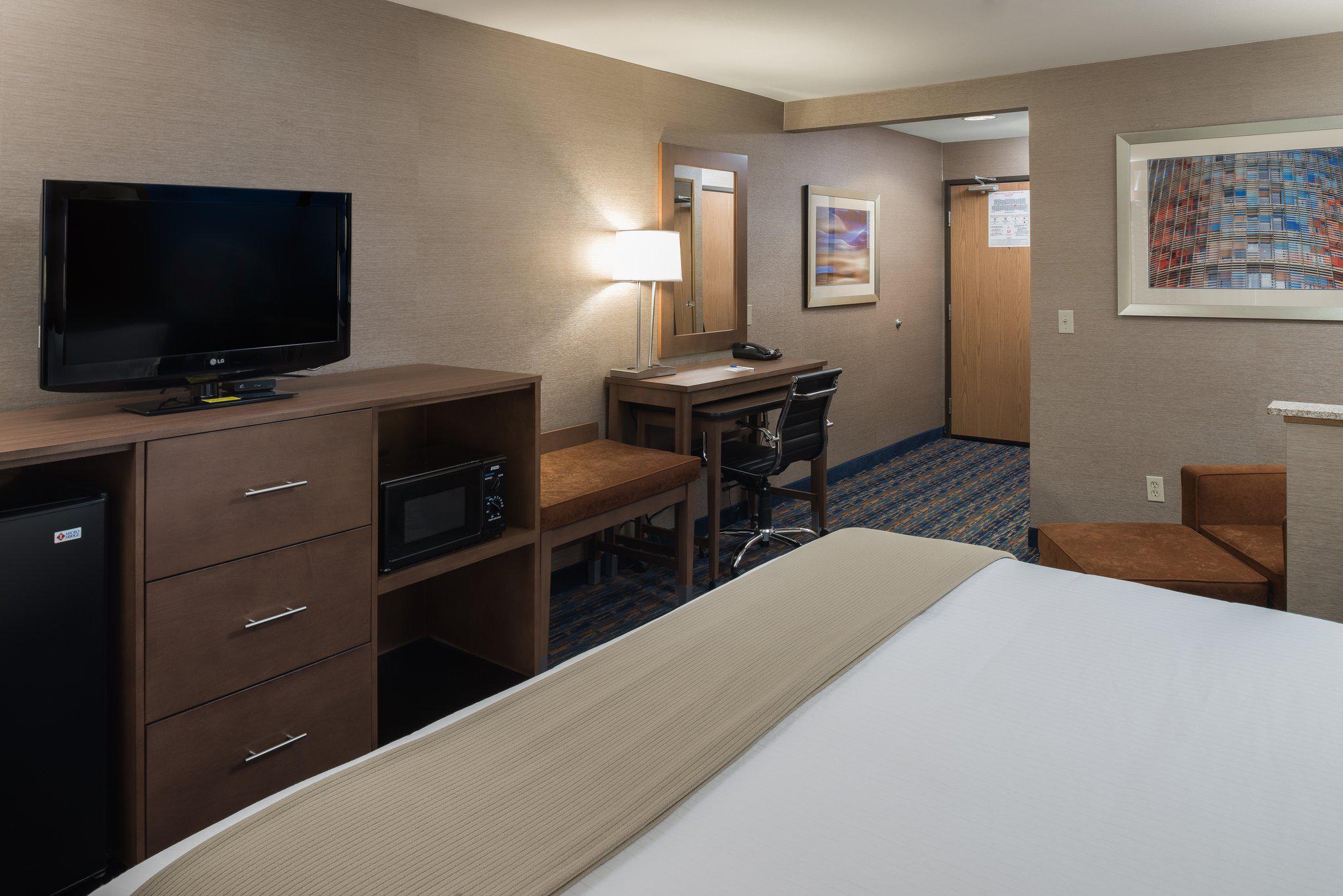 Holiday Inn Express Rocklin - Galleria Area Photo