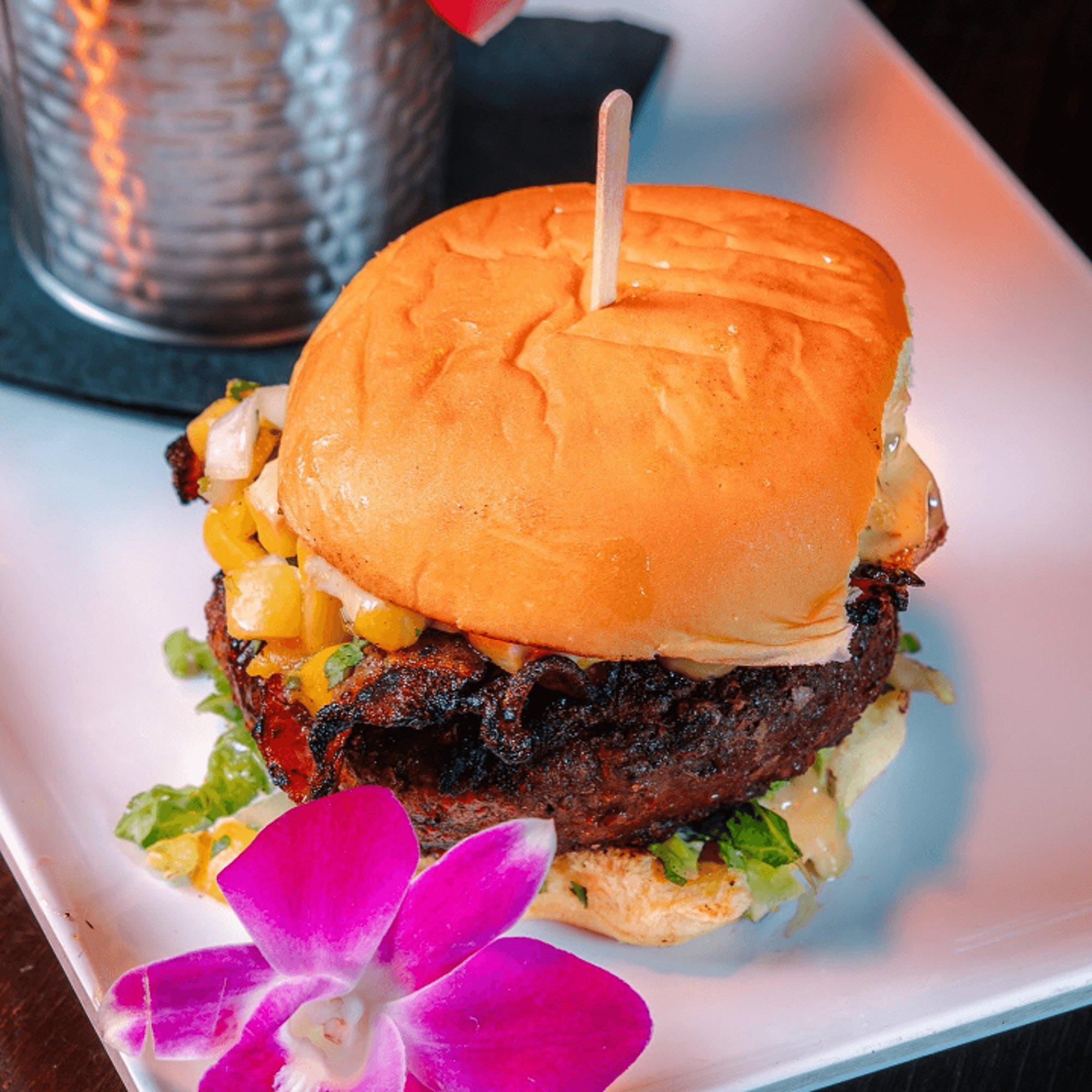 Jama Classic burger