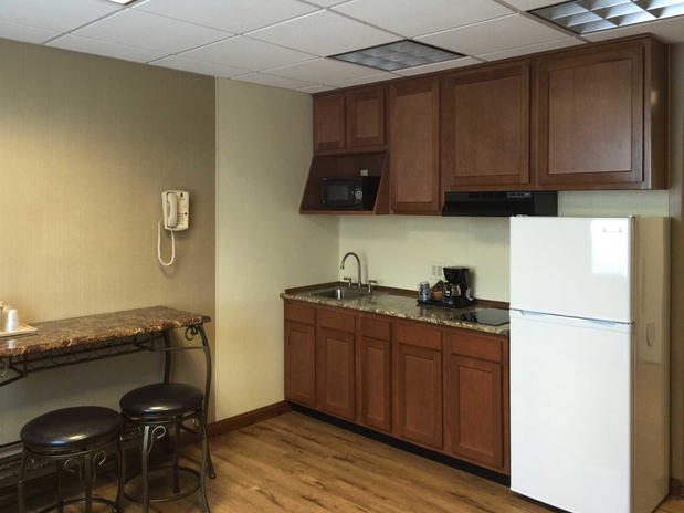 Images Quality Inn & Conference Center