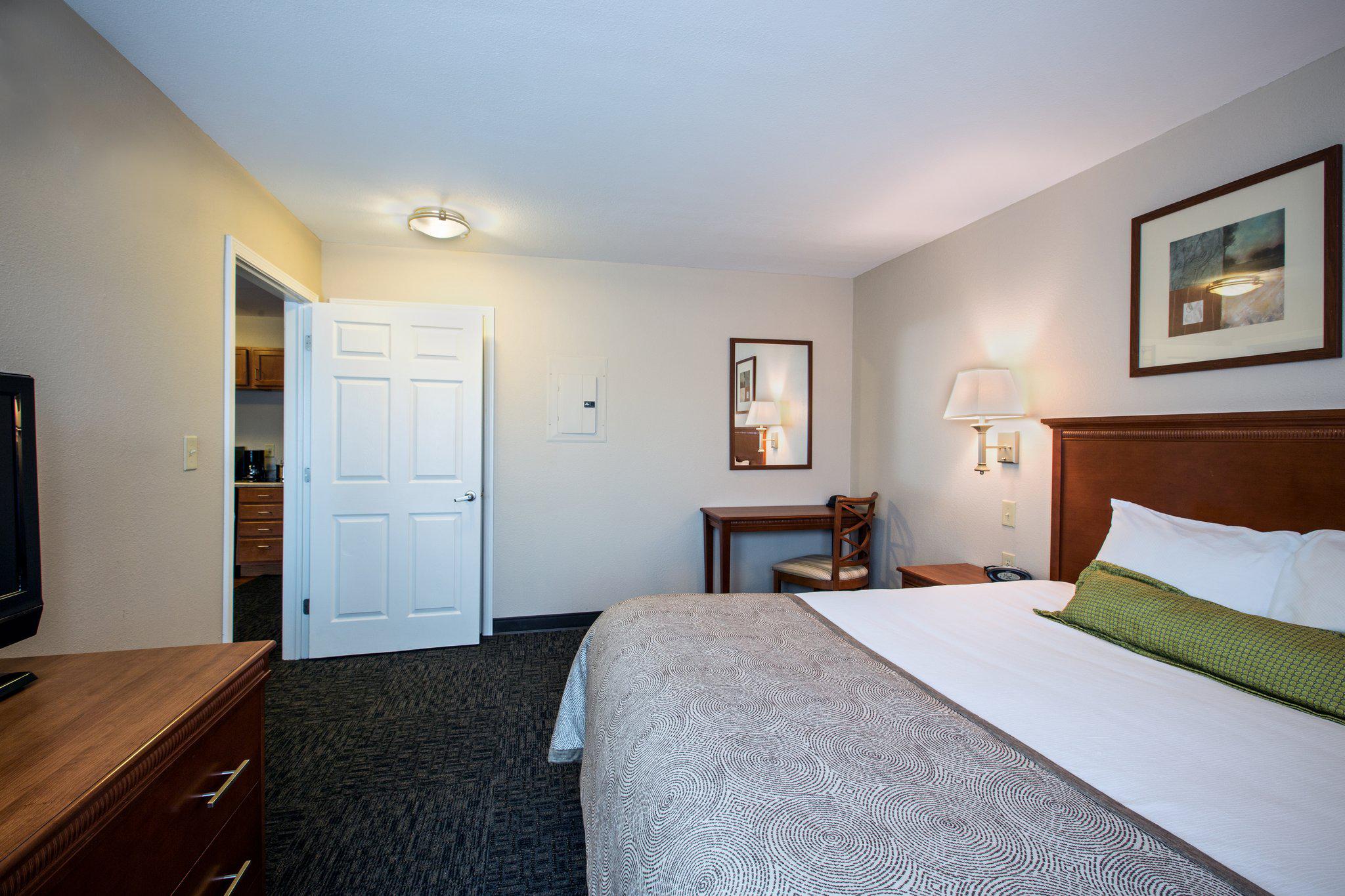 Candlewood Suites Indianapolis Northwest Photo