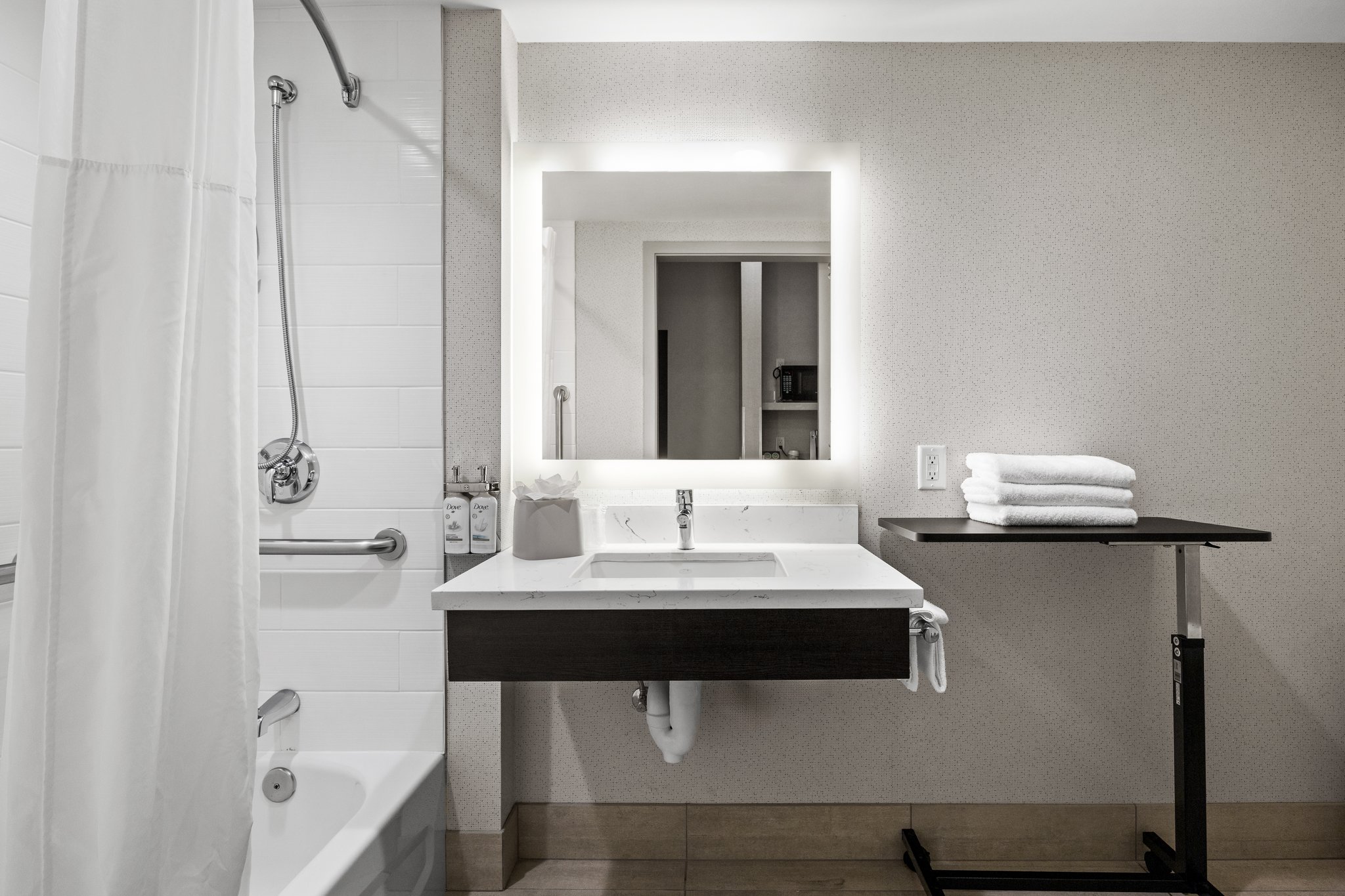 Holiday Inn Express Sunnyvale - Silicon Valley by IHG Image