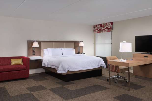 Images Hampton Inn & Suites Phoenix/Scottsdale on Shea Boulevard