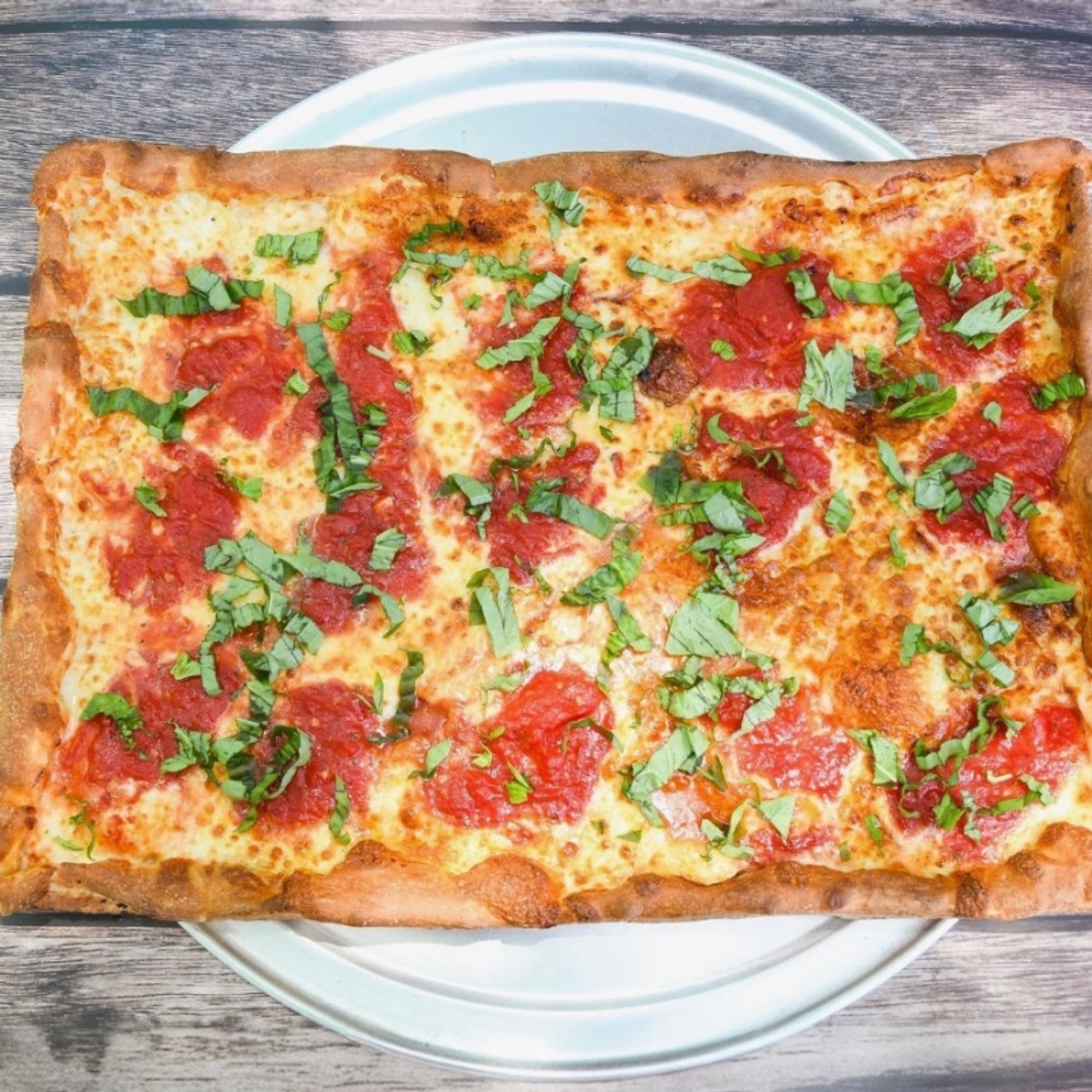 (Sm) Grandma Pizza