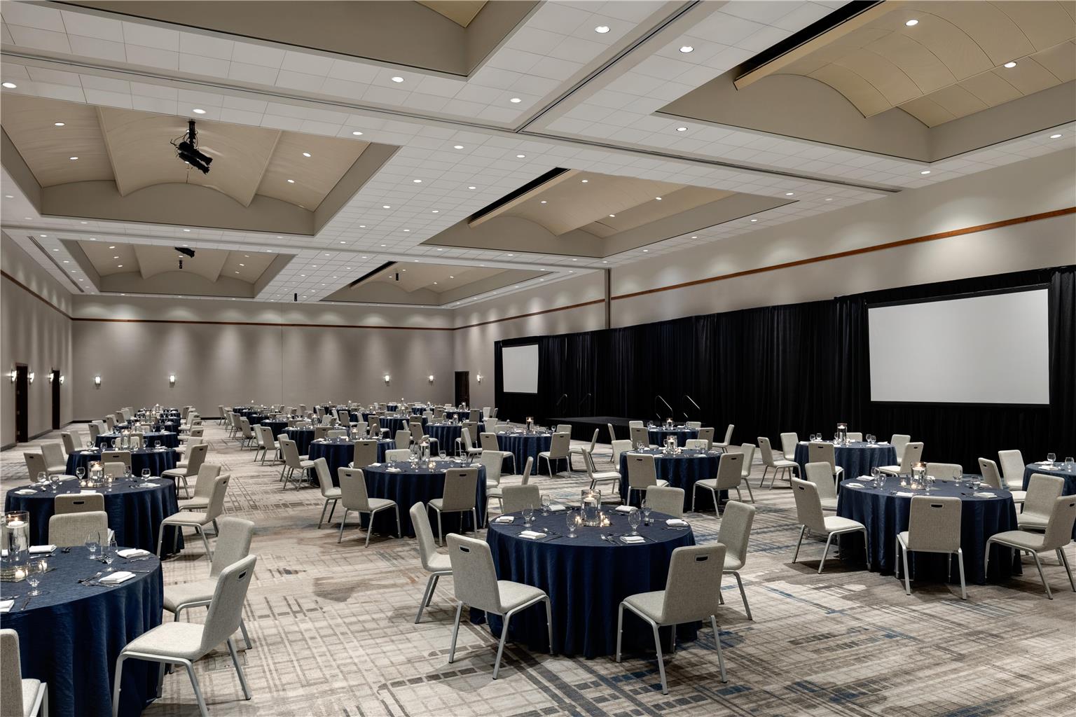 Hilton Baltimore BWI Airport Image