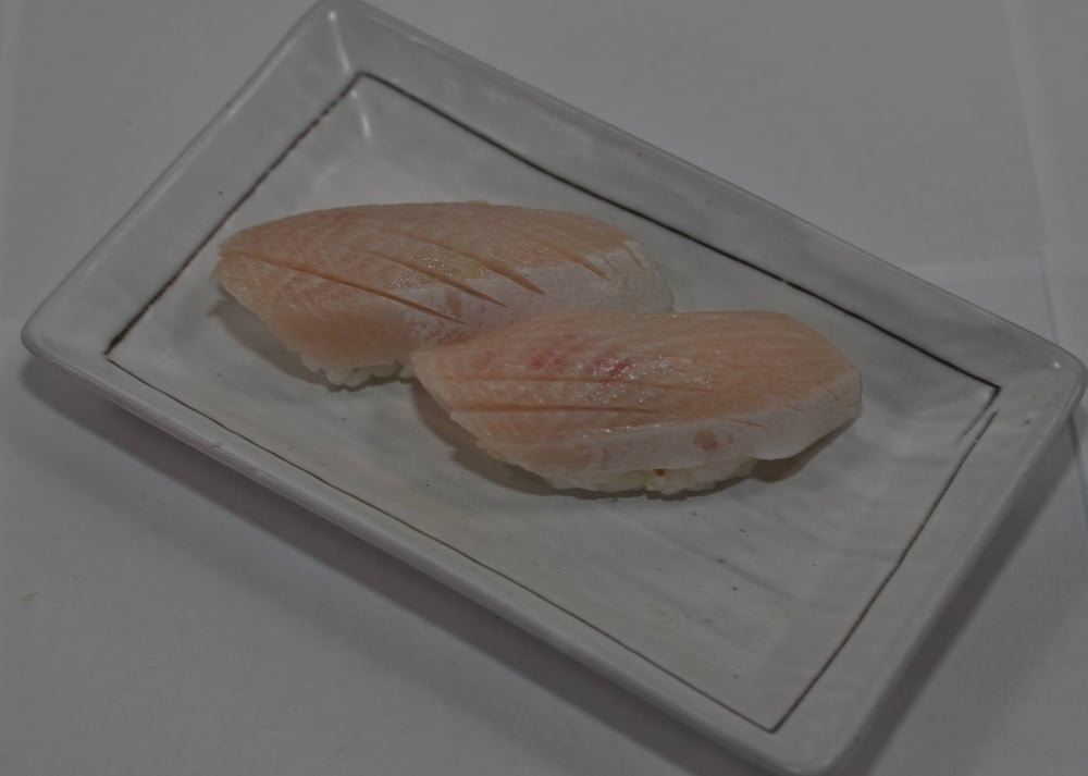 YELLOWTAIL (HAMACHI)