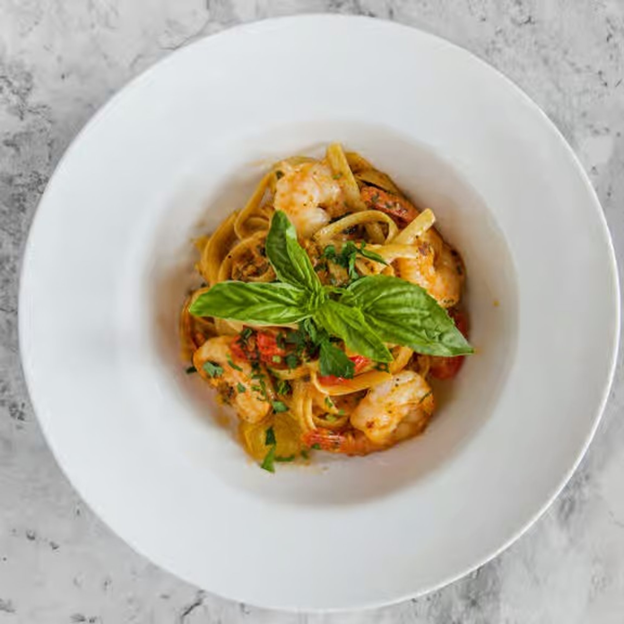 Garlic Shrimp Fettucine