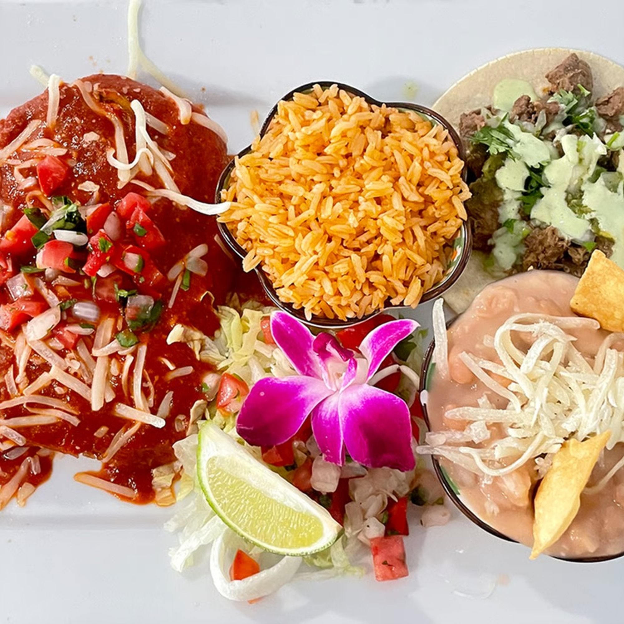 El Chile Relleno Y Más