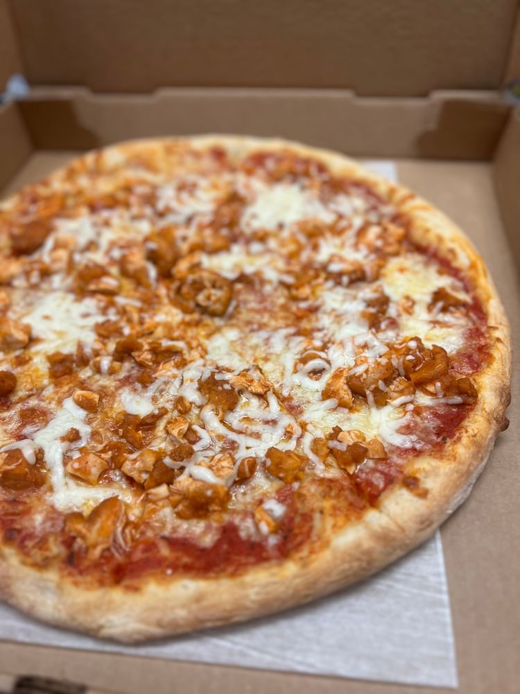 Buffalo chicken pizza