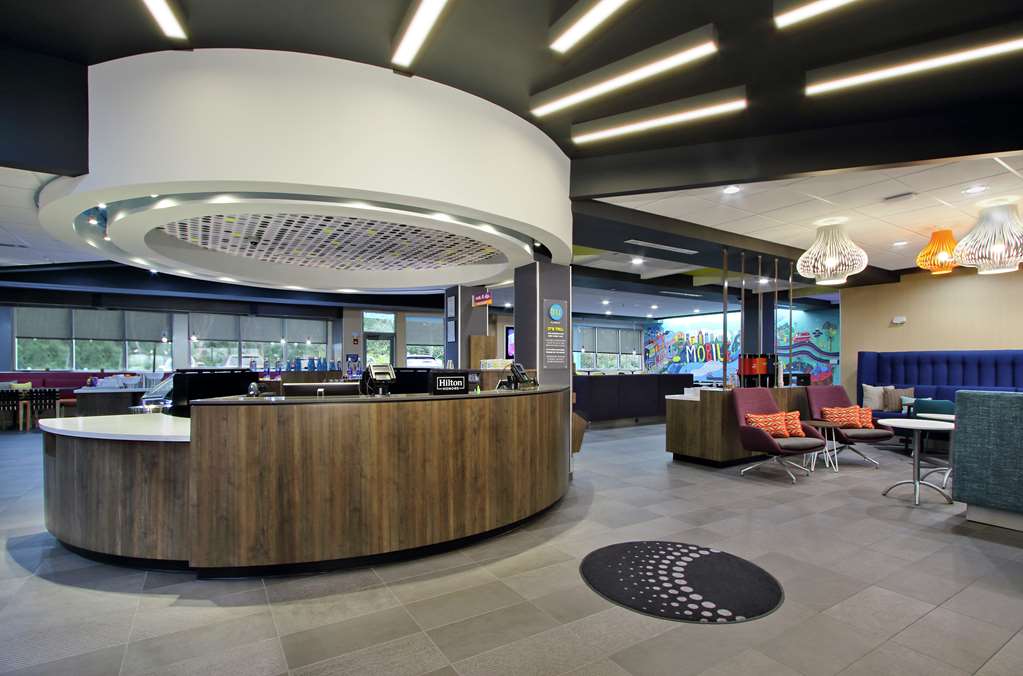 Tru by Hilton Mobile Image