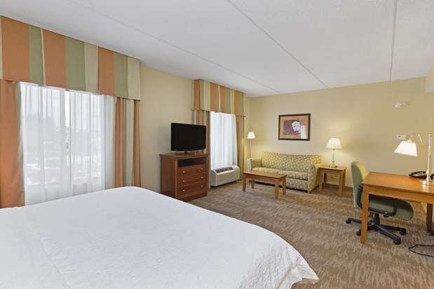 Images Hampton Inn & Suites Blairsville