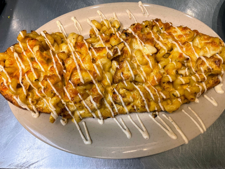 Buffalo Chicken Mac Pizza