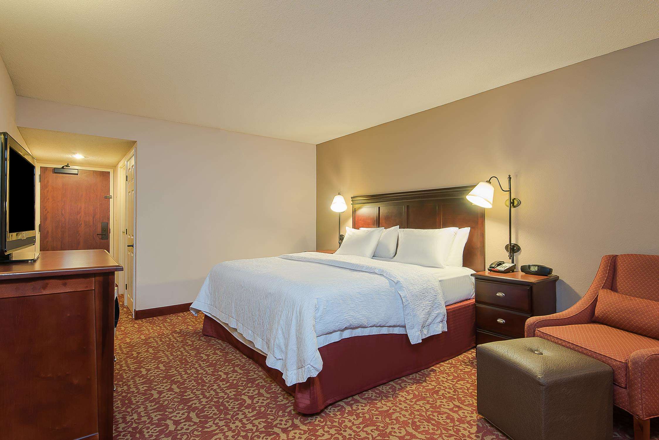 Hampton Inn Salisbury Photo