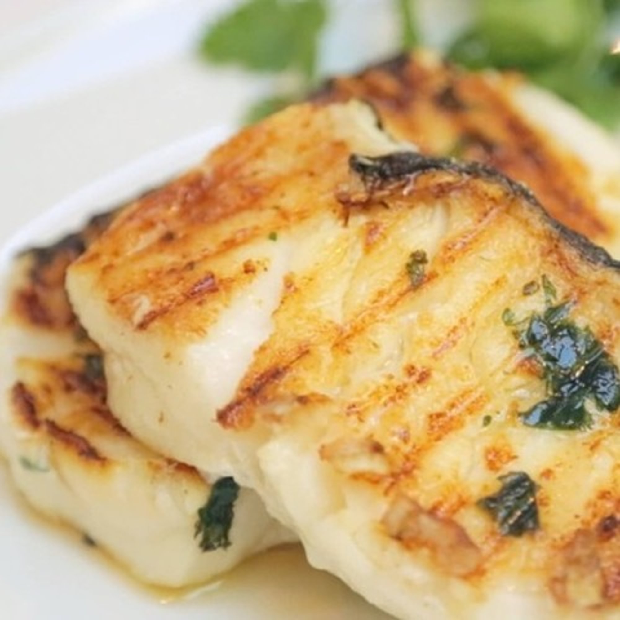 Cá Tuyết Nướng Muối Ớt / Grilled Seabass with Salt and Chili