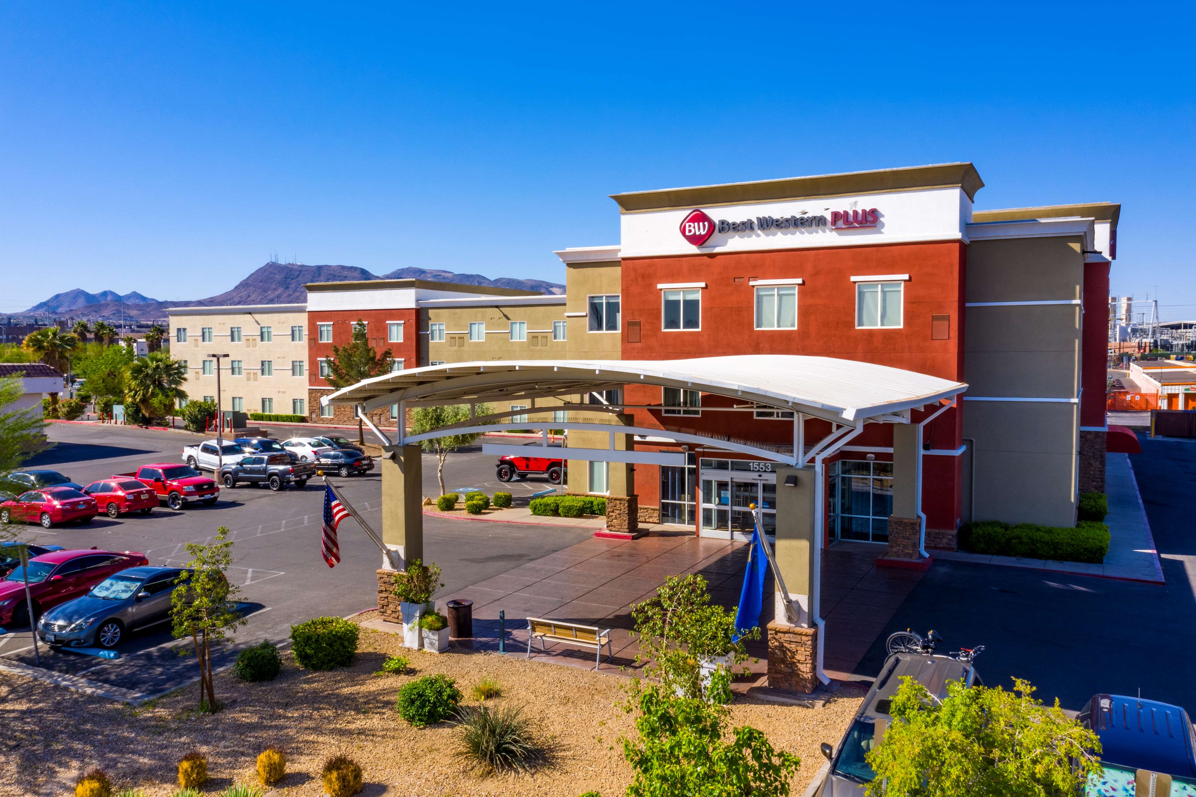 Best Western Plus Henderson Hotel 1553 N Boulder Hwy, Henderson, NV