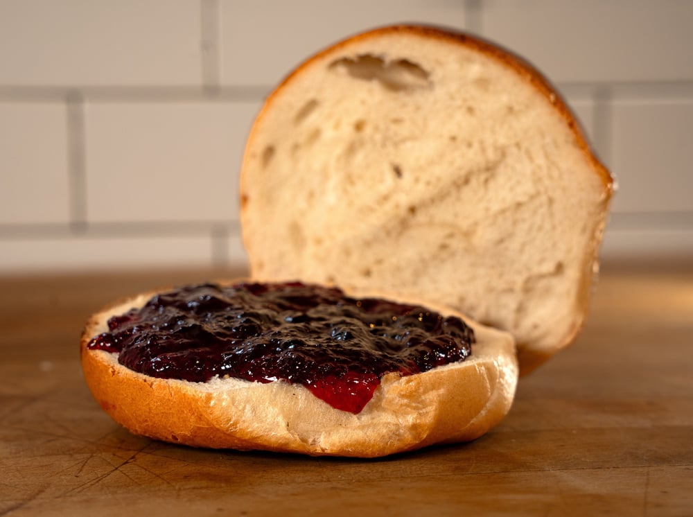 Bagel with Jelly