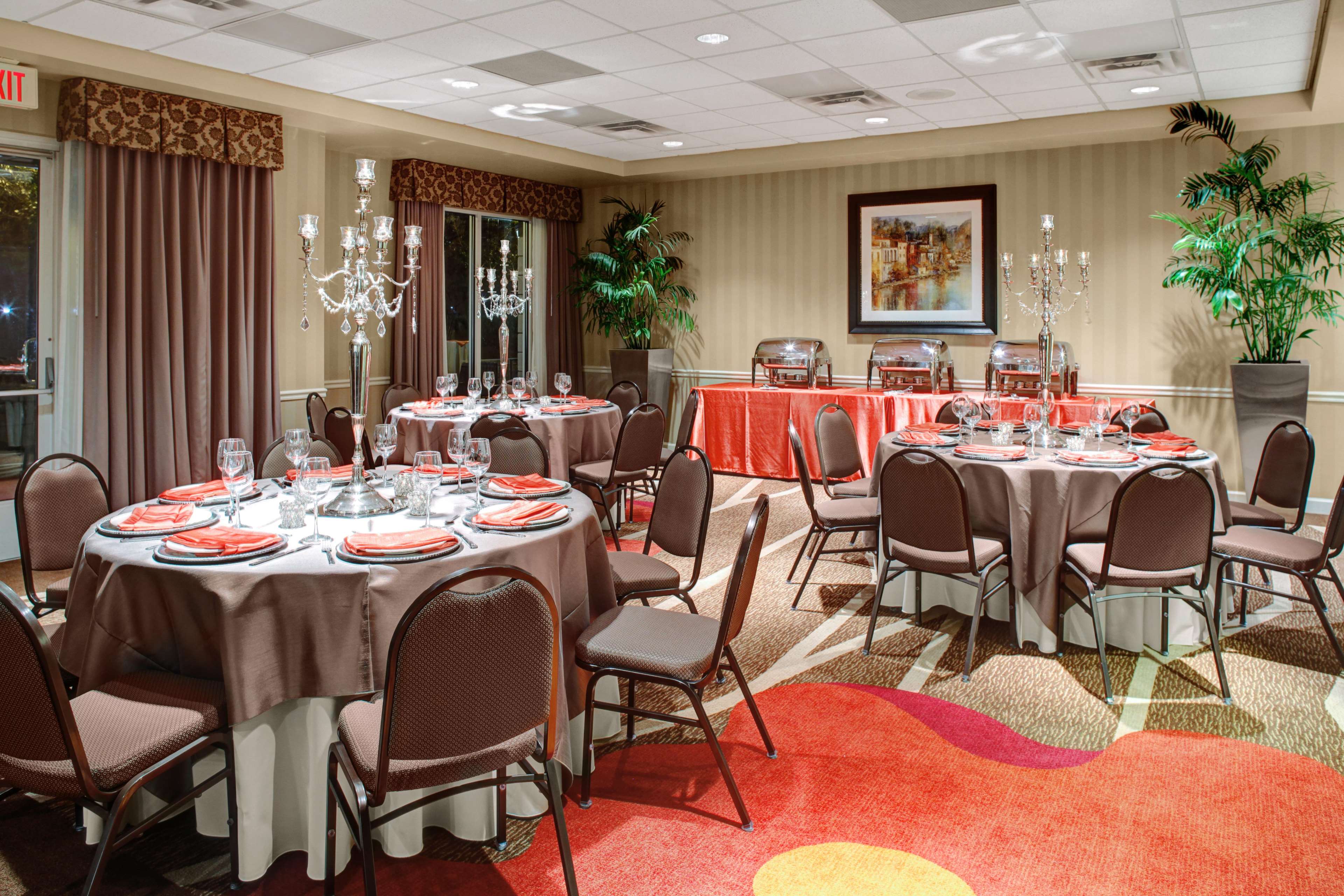 Hilton Garden Inn Atlanta North/Alpharetta Photo