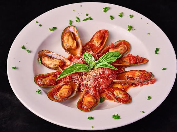 Mussels Marinara (10)