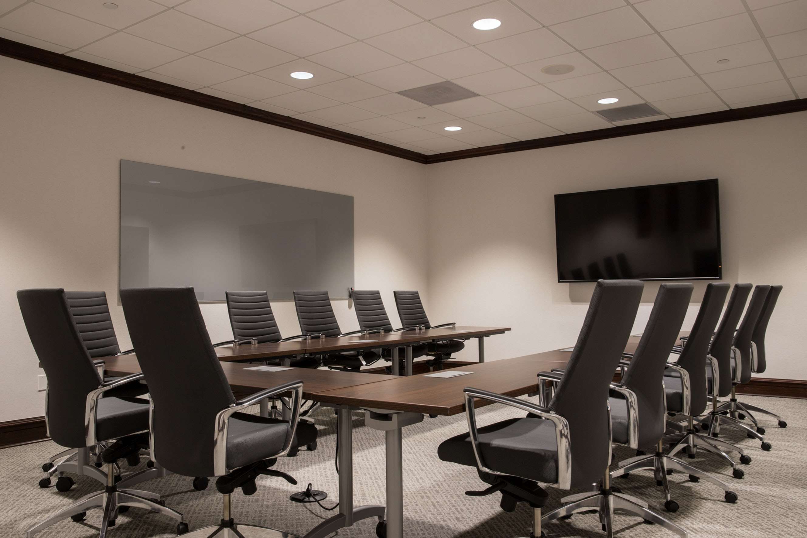 Parfet Boardroom