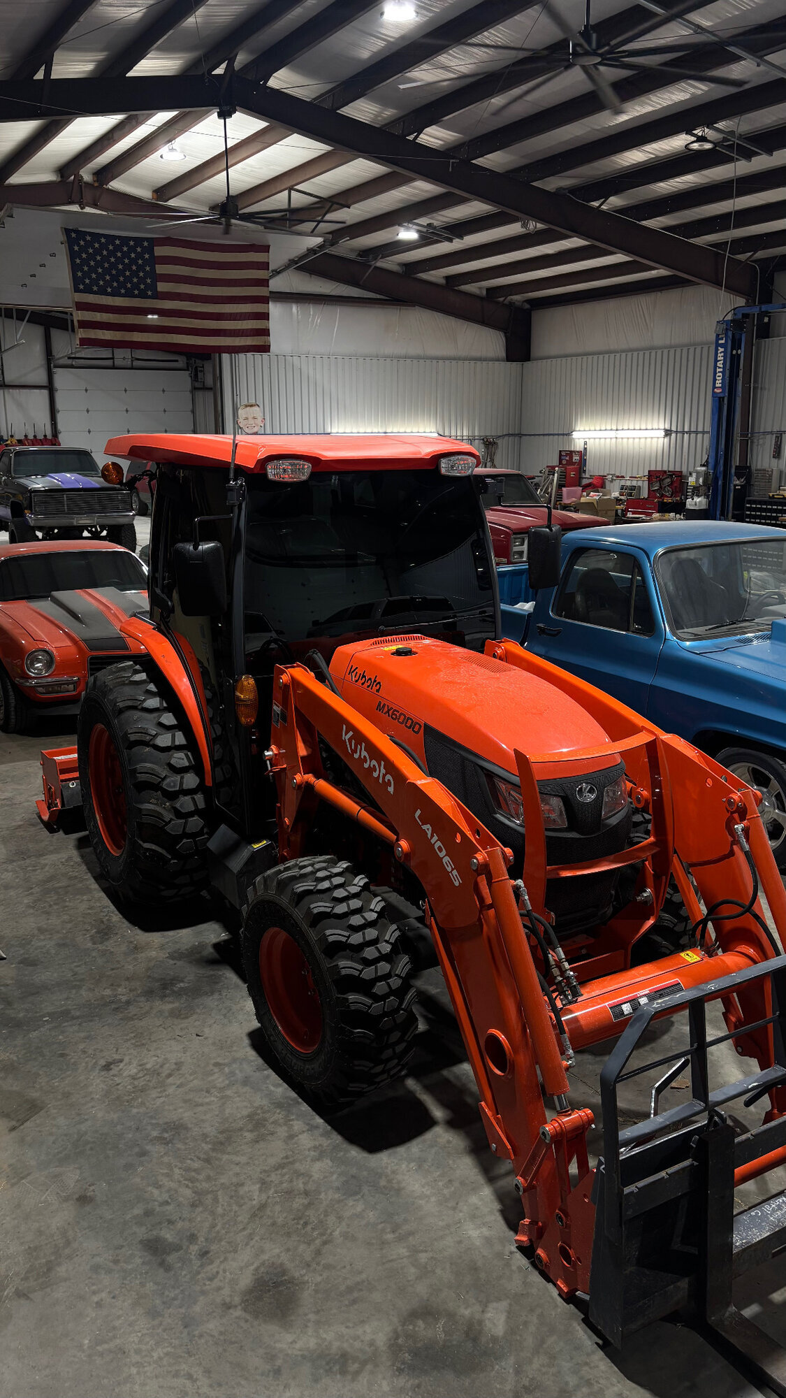 Ibarra Tint & Vinyl Image