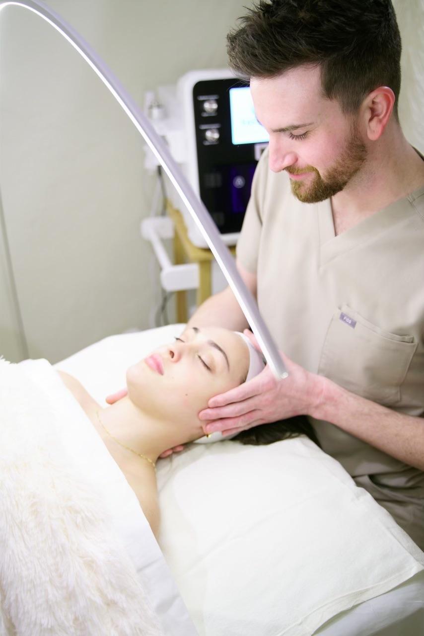 Skinkind Facial Retreat Image