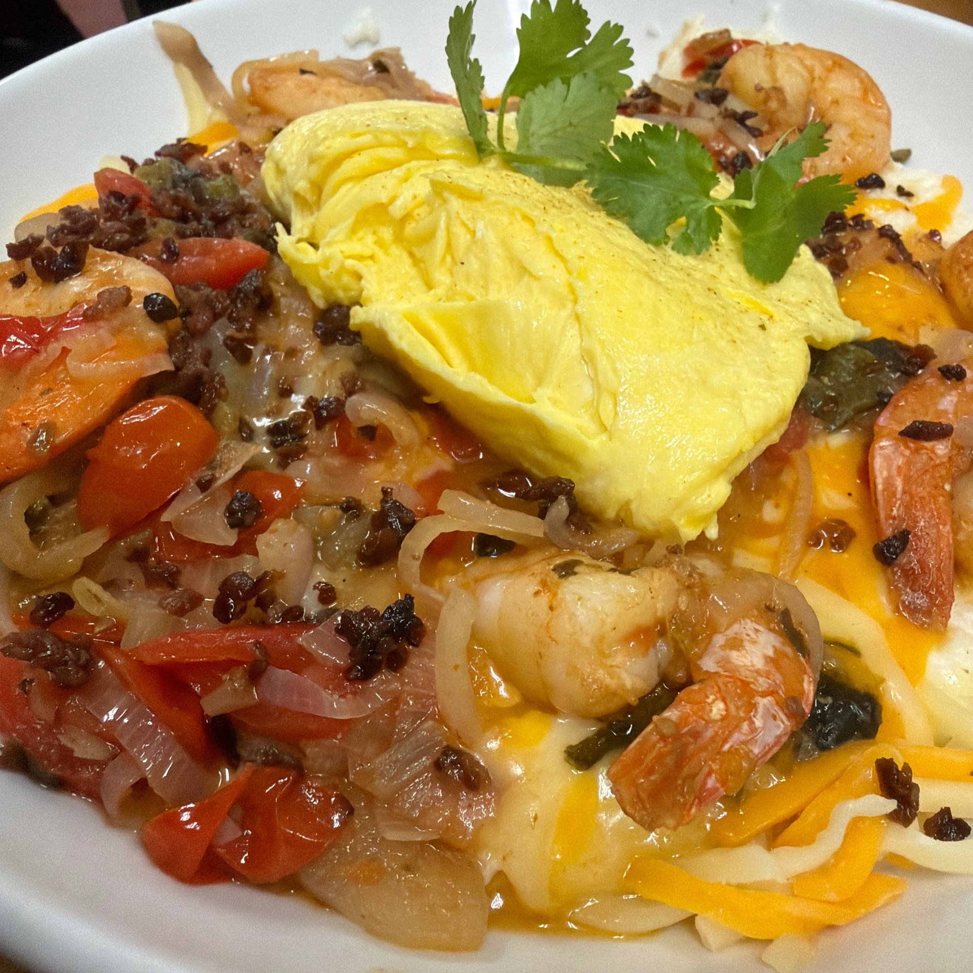 SHRIMP & GRITS
