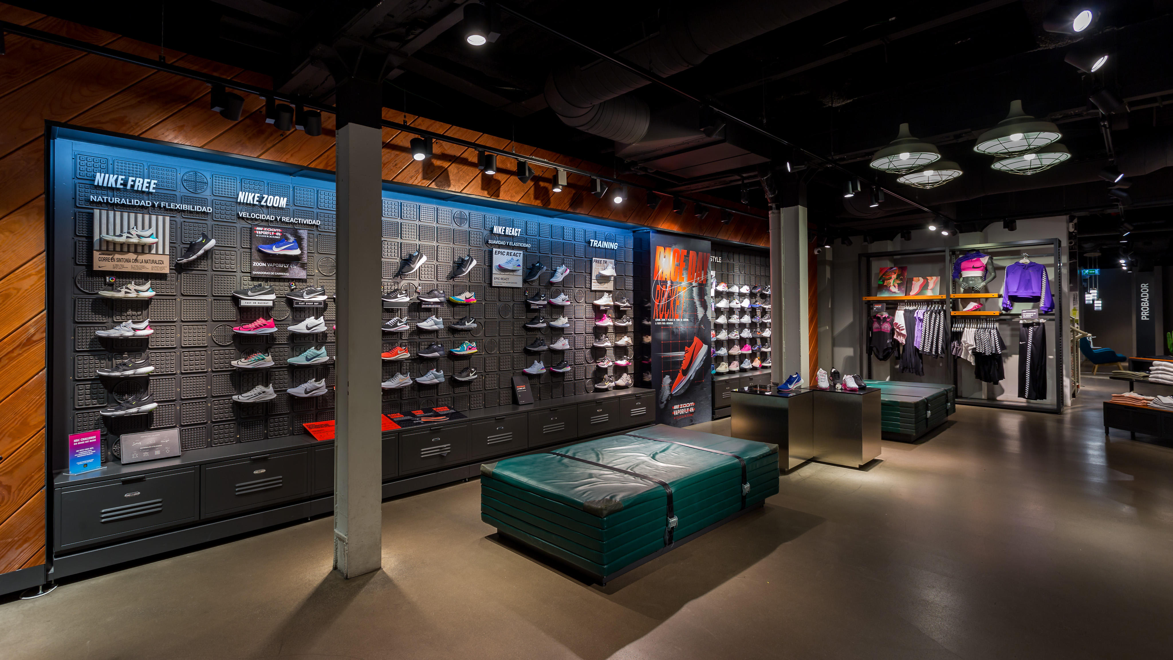 Images Nike Store Serrano