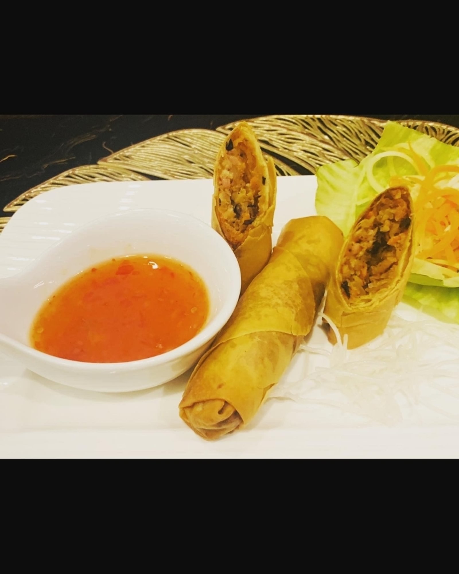 Homemade Crispy Vegetarian Spring Roll (V)(2 Pcs)