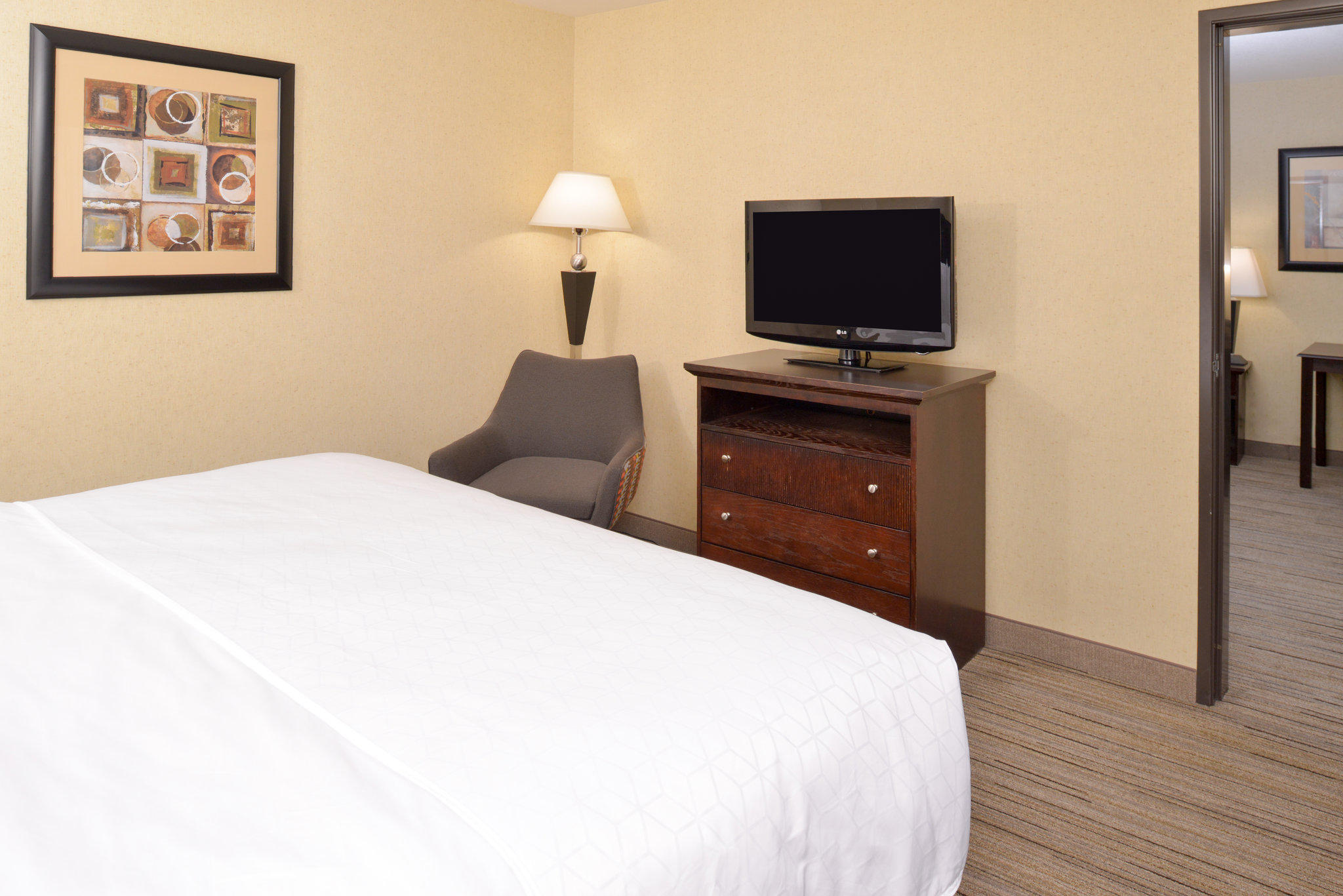 Holiday Inn Express & Suites Nampa - Idaho Center Photo