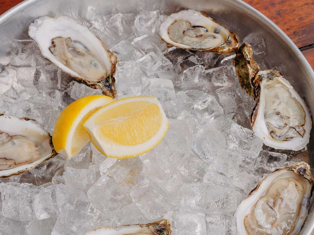 1/2 Dozen Oysters