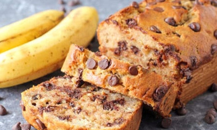 CHOCOLATE CHIP BANANA BREAD (GF)