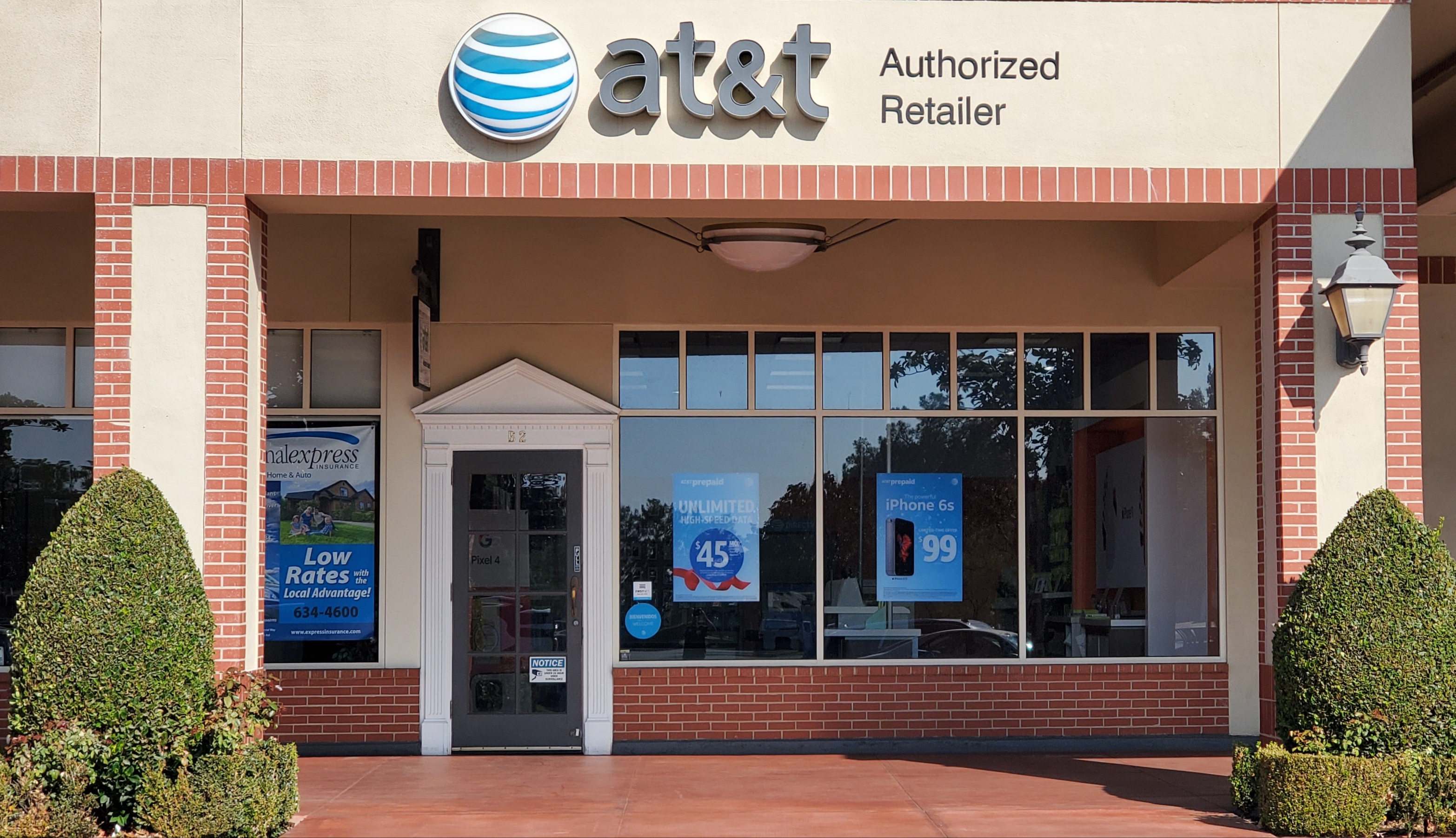 AT&T Store Photo