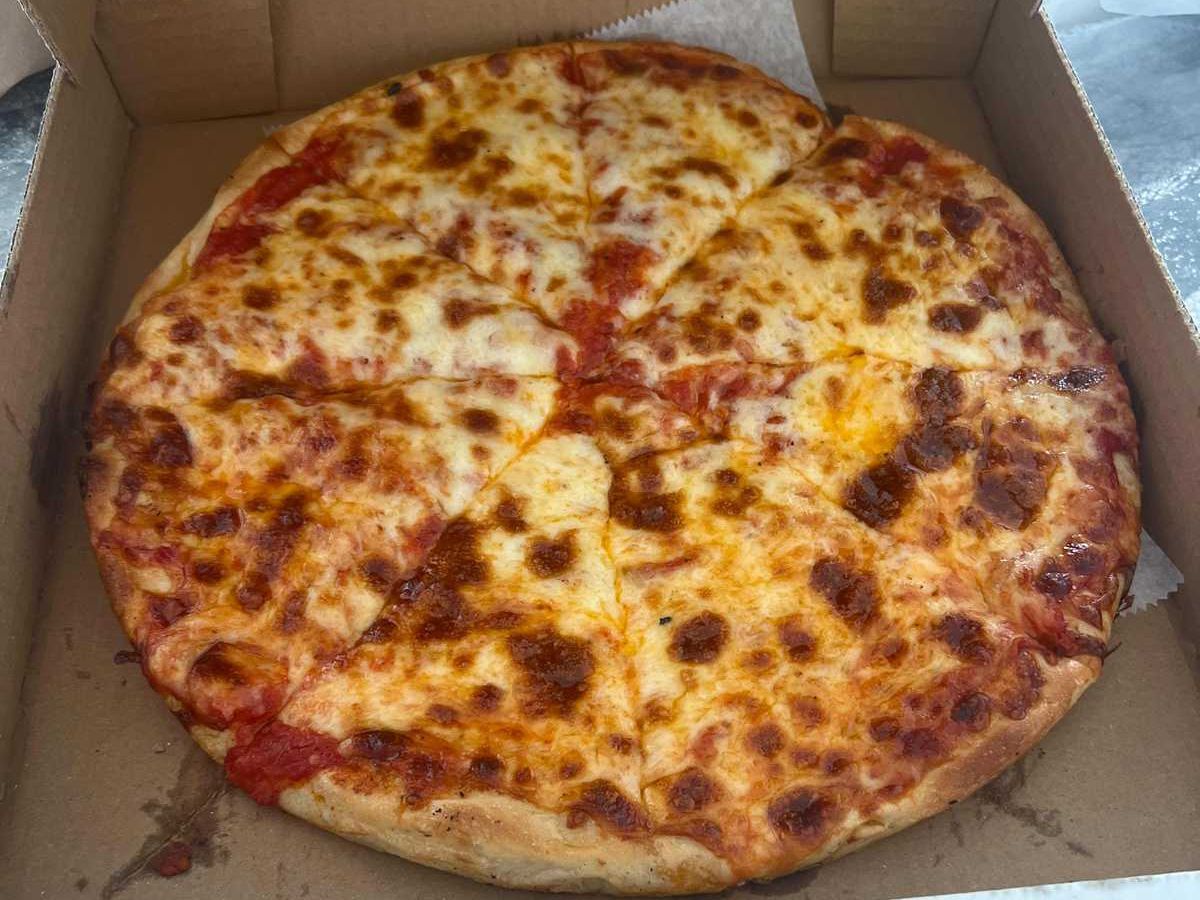 Small Pizza & 10 Bone In Wings