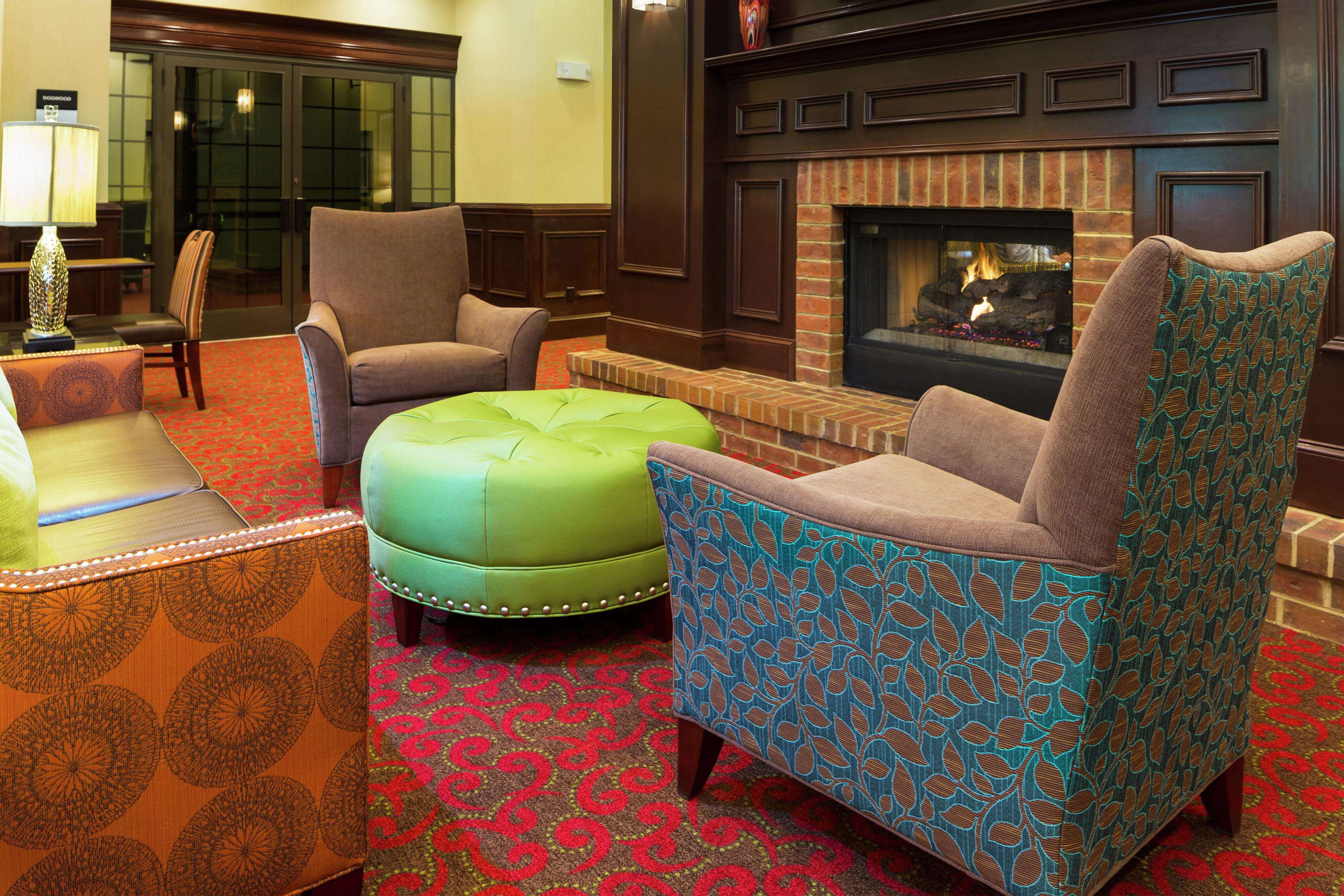 Hampton Inn & Suites Asheville-I-26 Photo