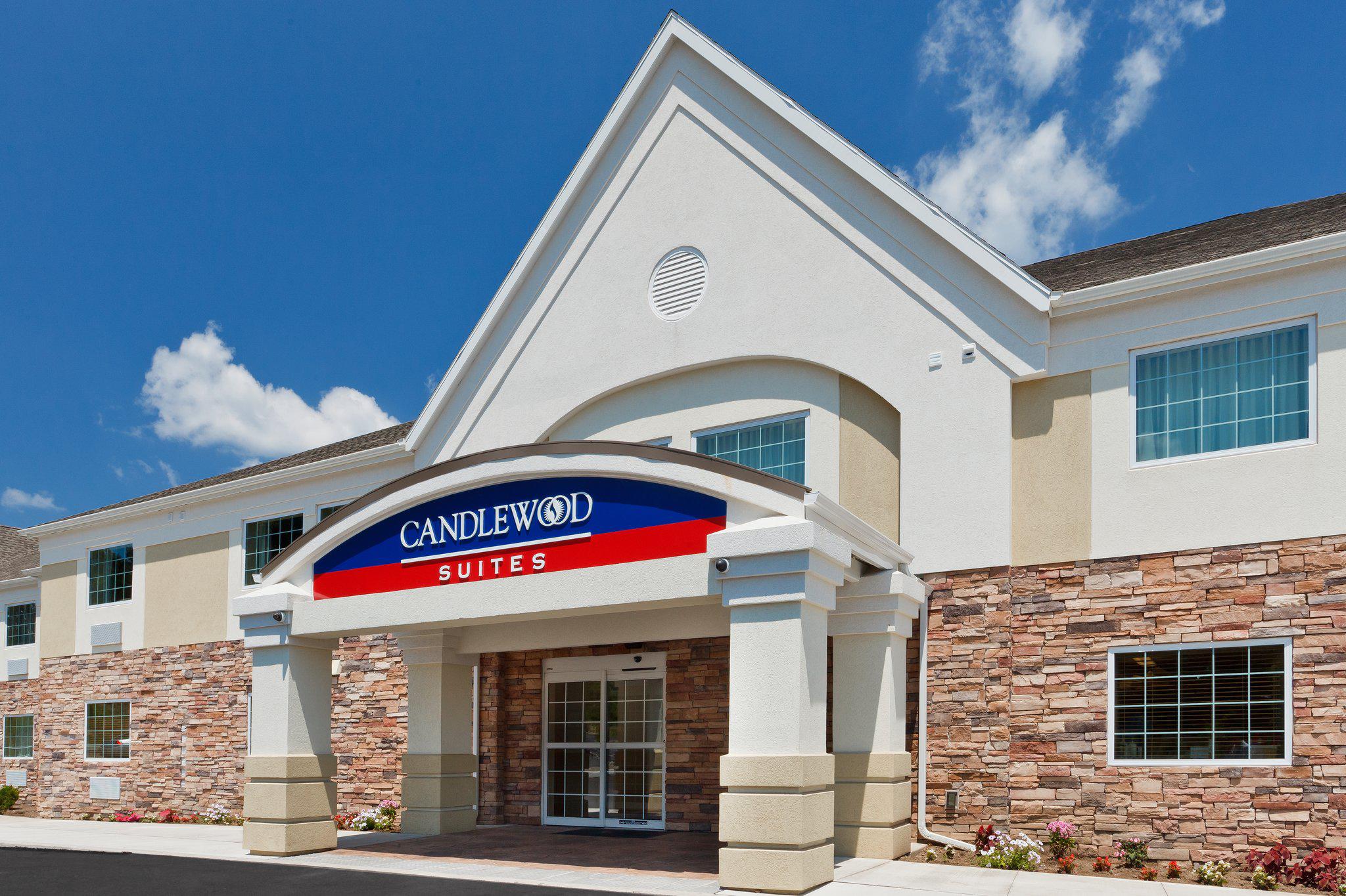 Candlewood Suites Hazleton Photo