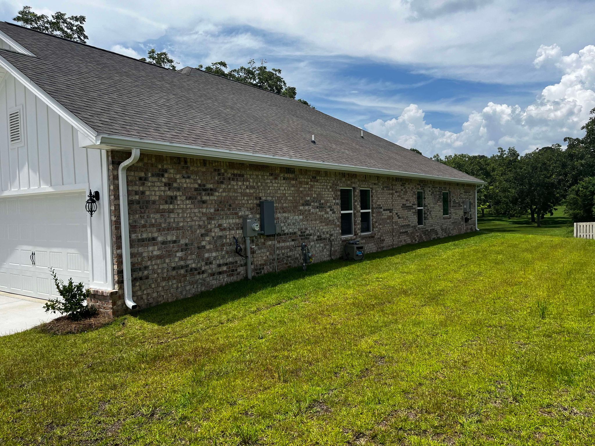 Southern Gutters LLC Image