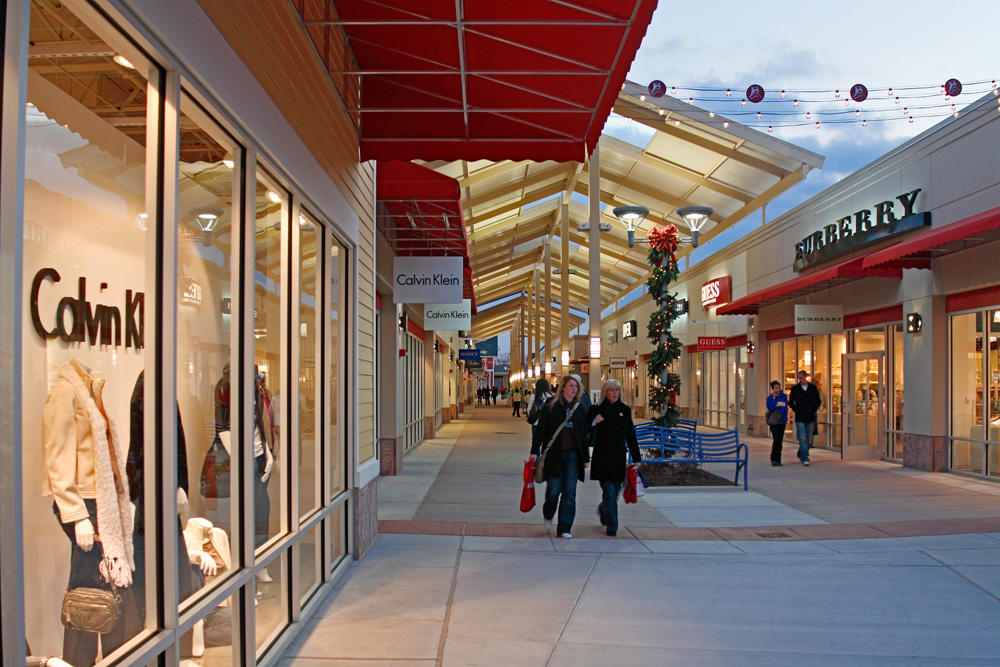 jersey shore tinton falls outlets