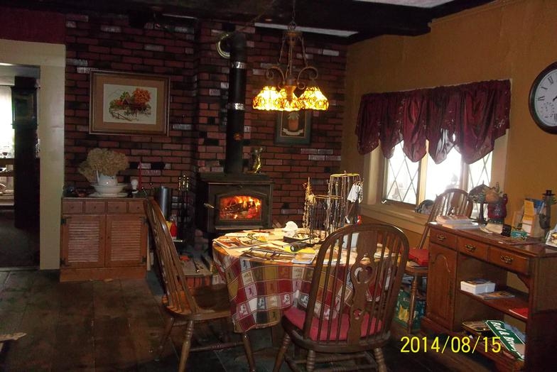 Pleasant Point Country Inn Logo