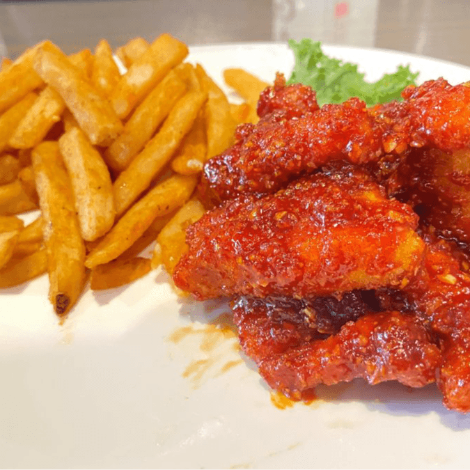 Spicy Korean Boneless Chicken w. French Fries