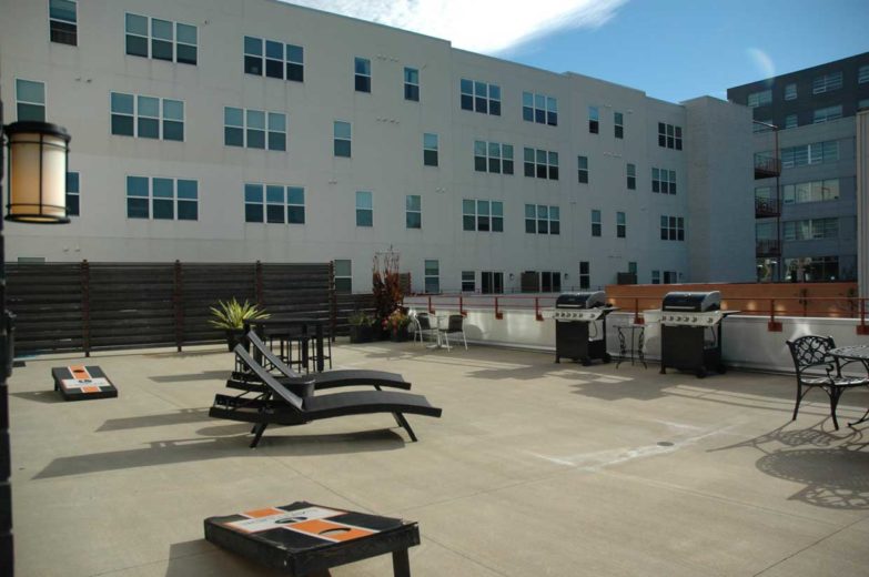Images Latitude Apartments