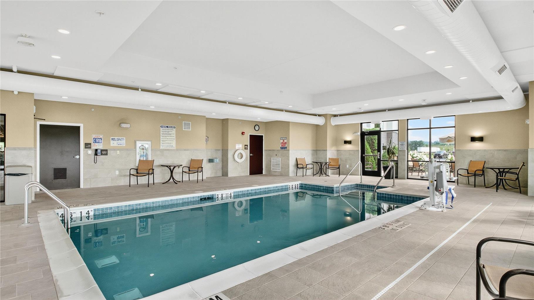 Hampton Inn & Suites Chippewa Falls Image