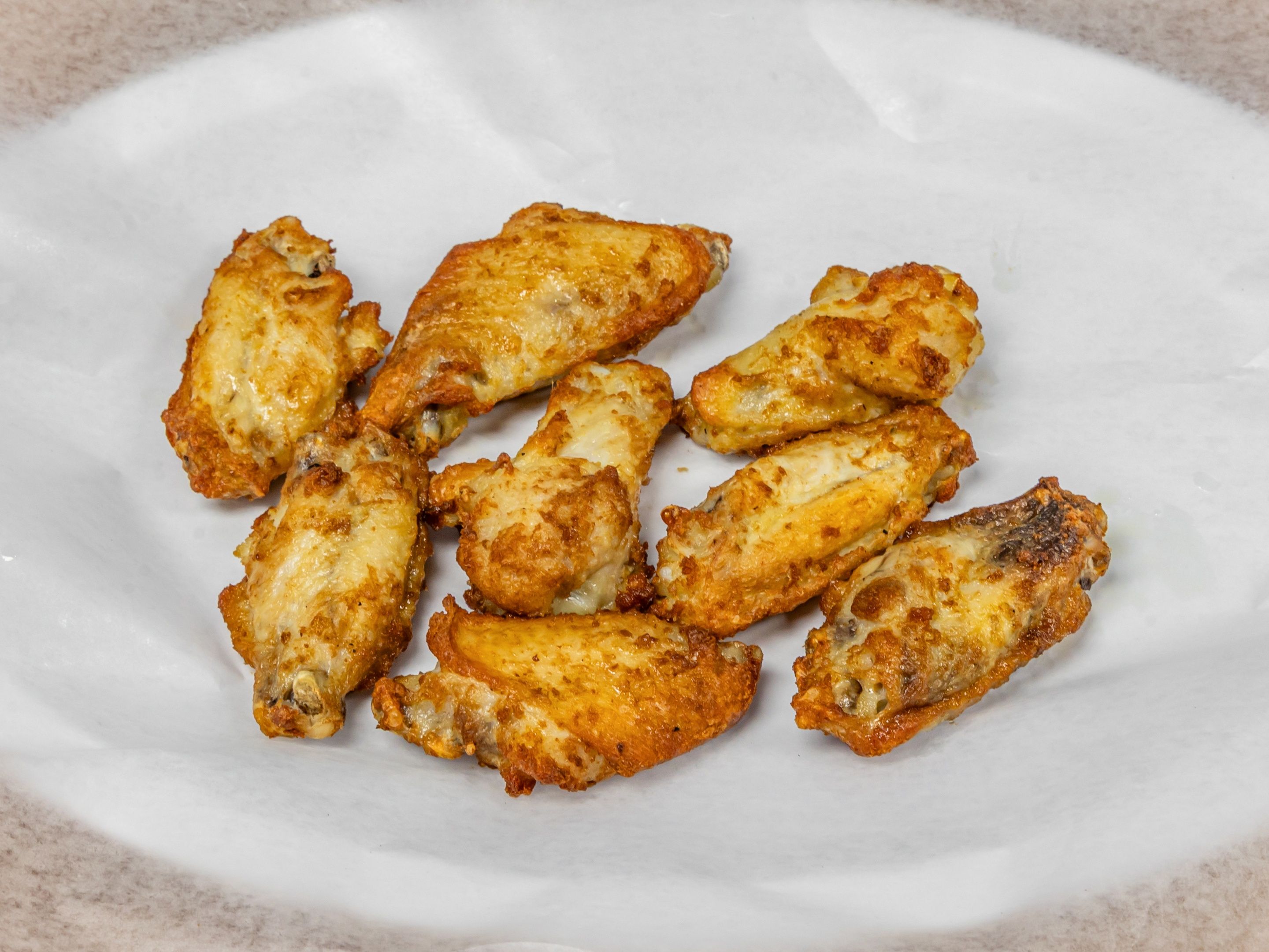 8 Wings