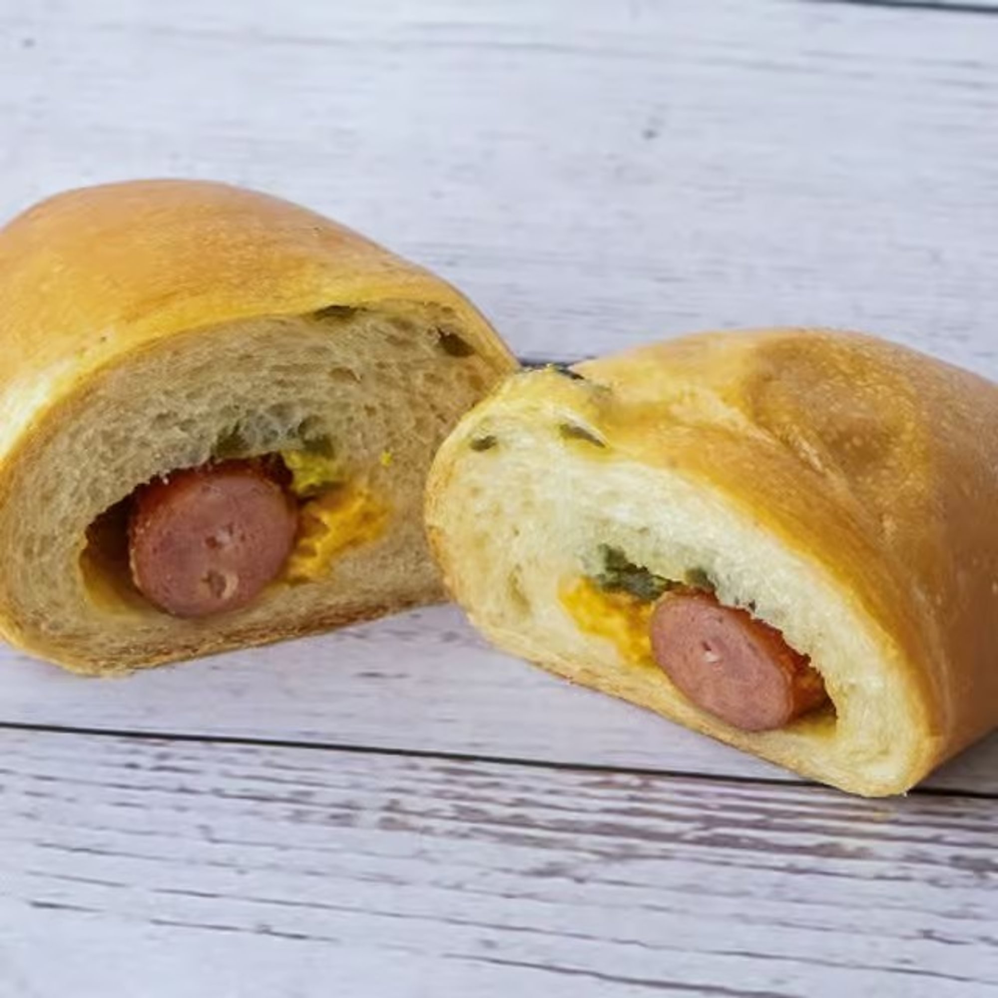 Spicy Sausage & Cheese