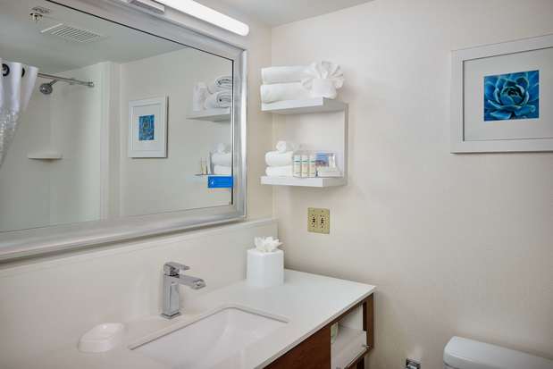 Images Hampton Inn Phoenix/Anthem