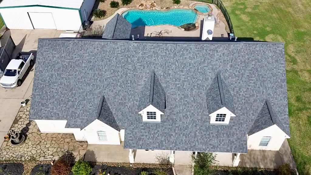 Baytown Roofing Image