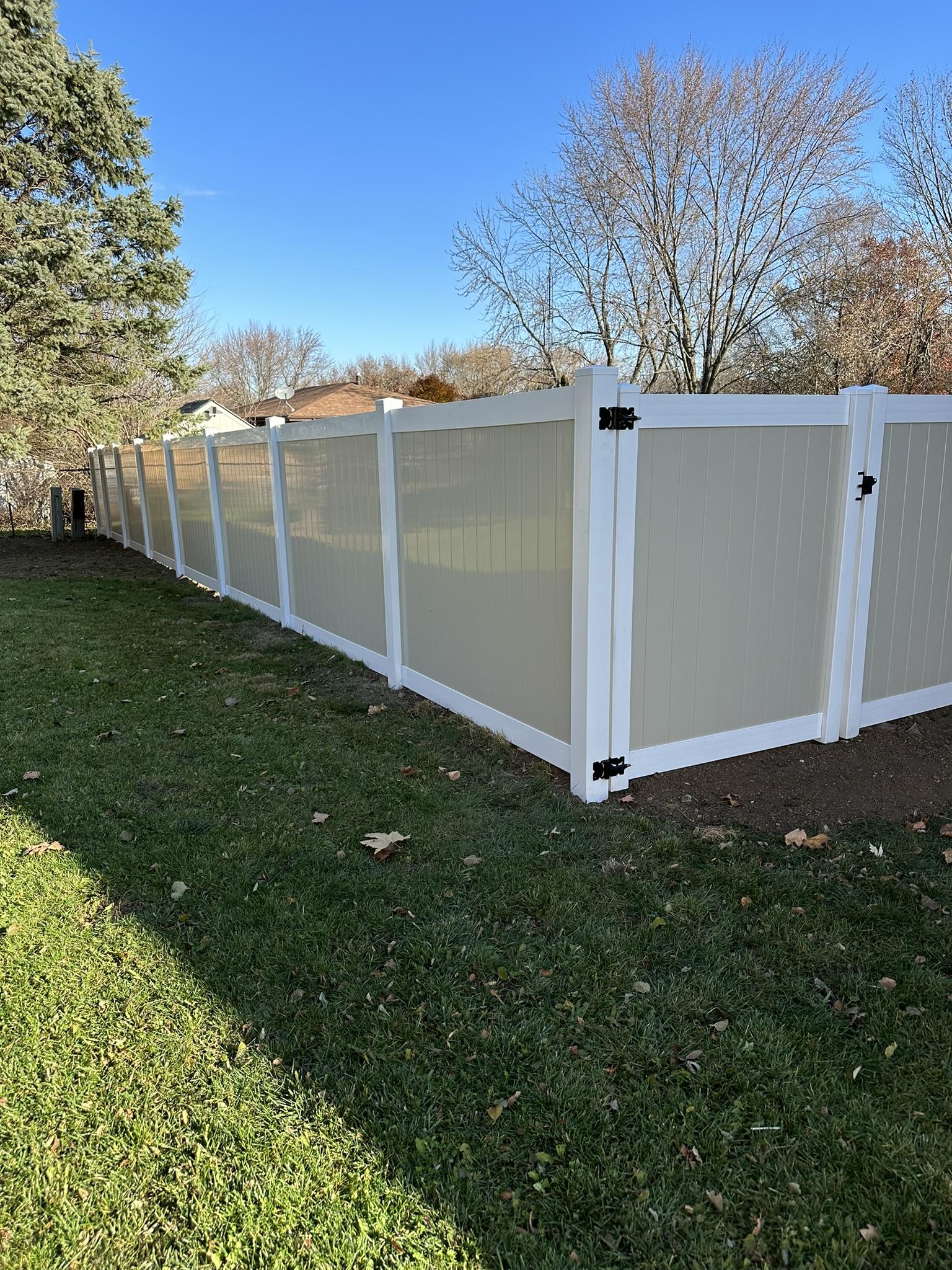 Top Rail Fence Naperville Image